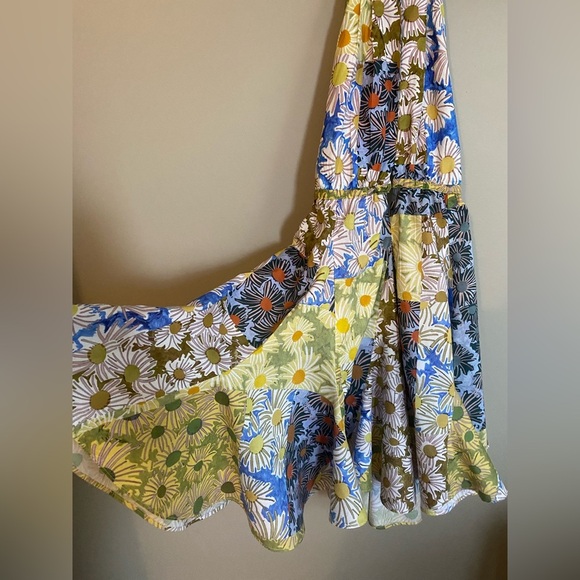 Zara Halter Mini Floral Dress with Open Back 
Size M - Picture 6 of 9